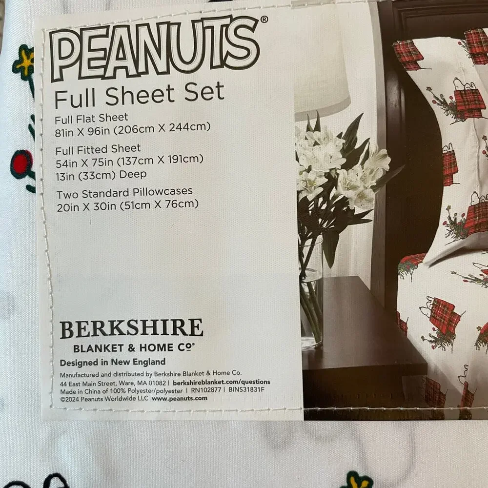 Peanuts Snoopy & Woodstock PLAID Doghouse Christmas Tree FULL Sheet Set New